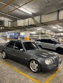 Mercedes Benz 230CE  in Kota Bharu, KTN