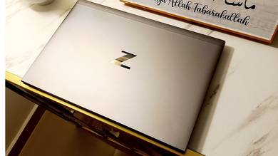 HP Zbook Firefly G8 like brand new 