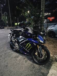 Yamaha R15