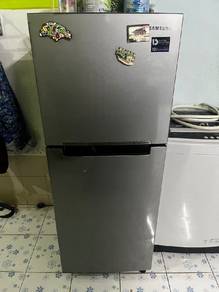 Peti Sejuk Samsung 2 Pintu 203L Digital Inverter