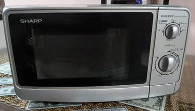Sharp Microwave Oven 23L (Silver) -Model R-218L(S)