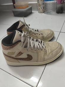 Air Jordan 1 mid