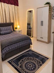 Room in Ayer Keroh, MLK