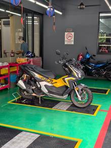 Honda ADV 160