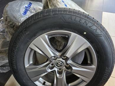Toyota Harrier Original 17" Rim
