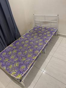 Single size metal bed frame