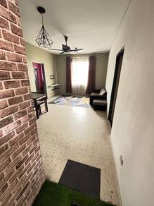 Apartment For Sale in Anggerik Apartment @ Putra Perdana
