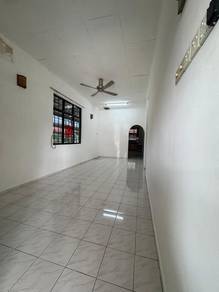 1-storey Terraced House For Sale in Lunas,KDH