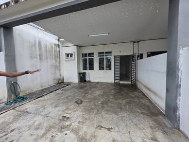 1-storey Terraced House For Sale in Lunas,KDH