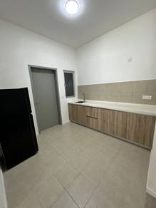 Condominium For Rent in Sanderling, Lakefront Cyberjaya
