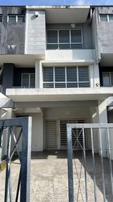 2.5-storey Terraced House For Sale in Semenyih,SGR