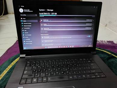 Laptop Toshiba i5 gen
