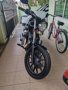 Yamaha XV950R BOLT