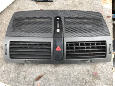 Toyota Mark X Grx120 Center Aircond Vent Jpn