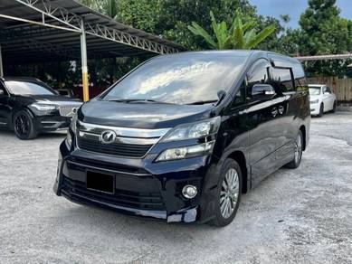 2013 Toyota Vellfire Z GOLDEN EYES