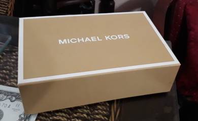 Empty Box MICHAEL KORS - 23 X 15 X 6.5 CMV