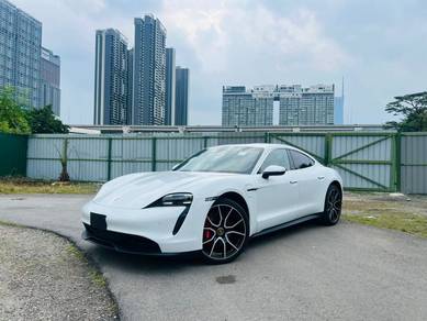 Porsche Taycan 4S in Cheras, KUL