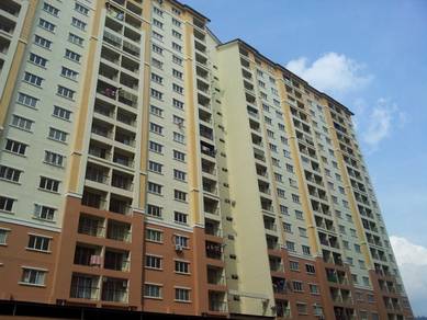 Apartment For Sale in Lakeview Apartments