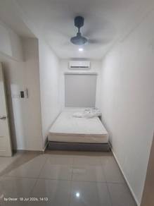 Room in Bandar Utama, SGR