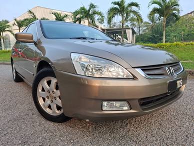 Honda Accord VTi-L in Seri Kembangan, SGR