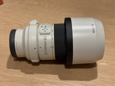 SONY FE macro 4/70-200 OSS 2