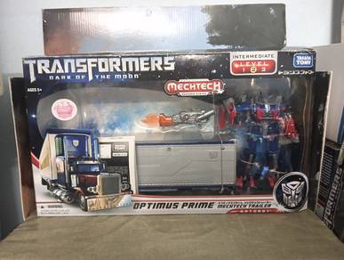 Transformers DOTM Voyager Optimus Prime w Trailer
