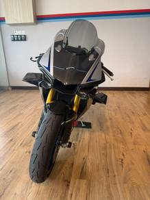 Yamaha YZF-R1M