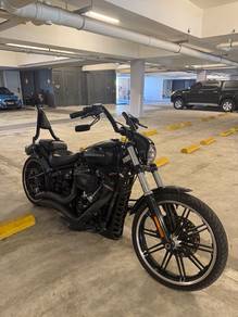 Harley-Davidson Breakout