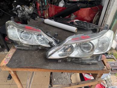 No 22-10-3 Toyota Mark X Grx130 Halogen Headlamp