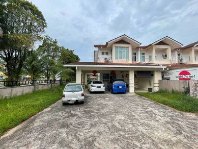 1.5-storey Terraced House For Sale in Kuching,SWK