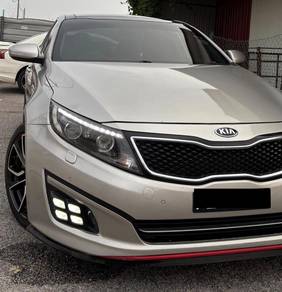 Kia Optima K5 in Simpang Ampat, PNG