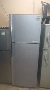 Peti Sejuk Toshiba 2pintu