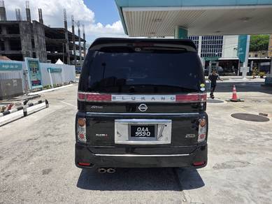 Nissan Elgrand HIGHWAY STAR in Seremban 2, NSN