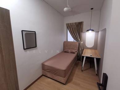 Room in Kelana Jaya, SGR