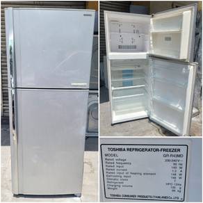 Fridge refrigerator peti ais peti sejuk Toshiba 2d