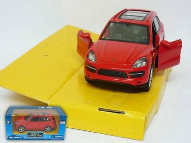 Porsche Cayenne S Turbo 1/32 diecast car - Red