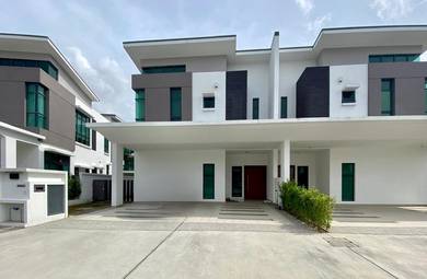 Semi-Detached House For Sale in Cyberjaya,SGR