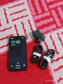 POCO F1 Black Edition