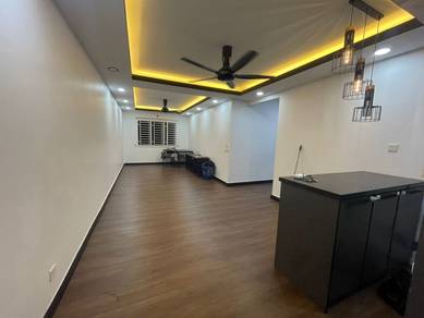 Apartment For Sale in De Bayu Apartment