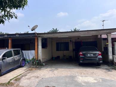 1-storey Terraced House For Sale in Ayer Molek,MLK