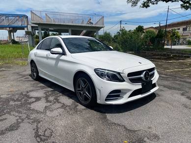 Mercedes Benz C200 AMG 200 AMG LINE in Petaling Jaya, SGR