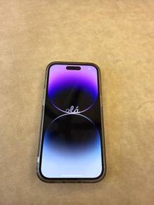  IPHONE 14 Pro 128GB. with covers, cables