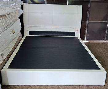 Katil Divan Queen Size 