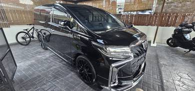 Toyota Alphard X in Cheras, KUL