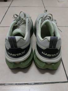 Kasut Trail Running Tiptop condition