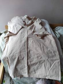 男裝上衣 (看圖2) men's tops (see picture 2)