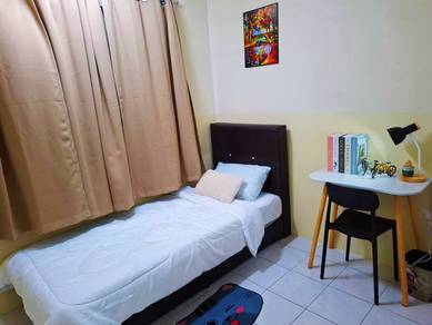 Apartment For Rent in Halaman Kenanga