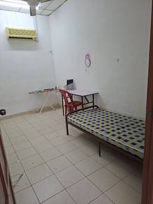 Room in Batu Pahat, JHR