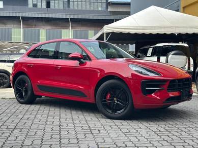 Porsche Macan GTS GTS in Kota Damansara, SGR