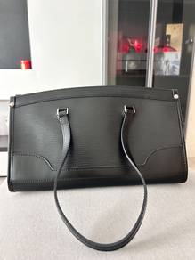 Louis Vuitton Black Epi Leather Madeleine PM Bag